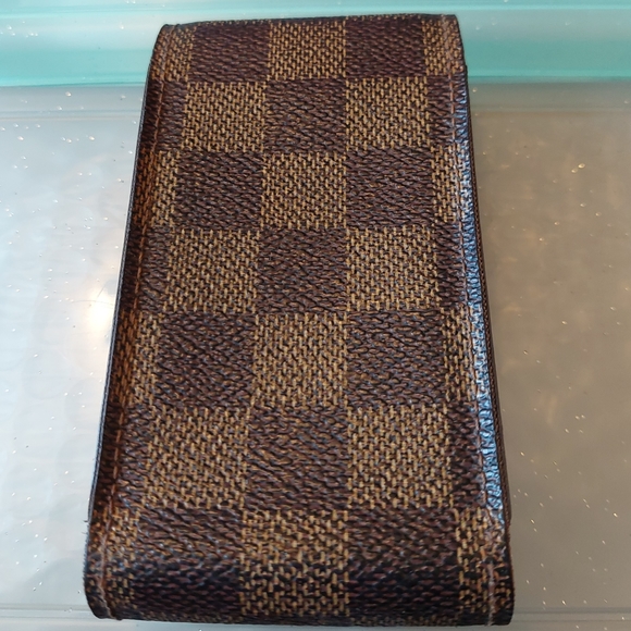 Louis Vuitton Cigarette Case - Picture 3 of 9